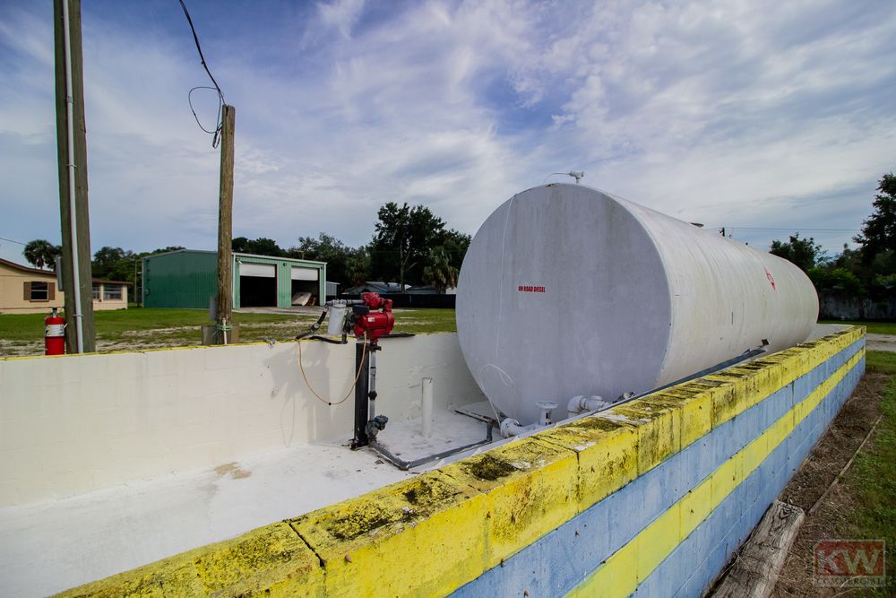 Former Truck Terminal in Central Florida: 595 W Summerlin St, Bartow, FL 33830